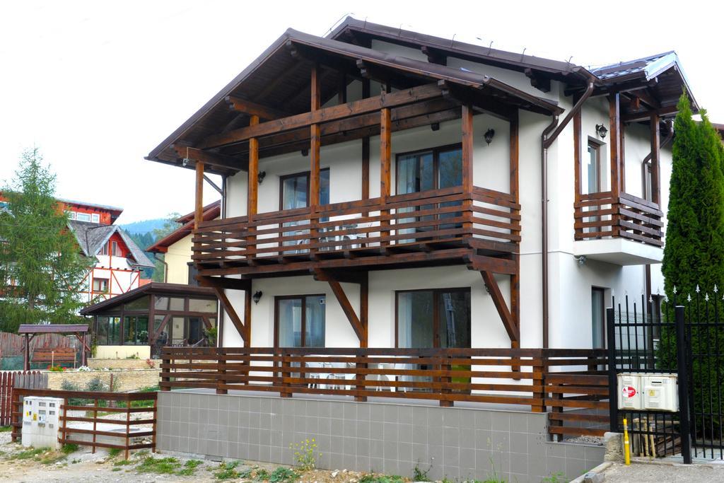 Yael Luxury Apartments 1 บุชเตนี ภายนอก รูปภาพ